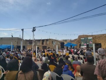 چهارمین جشنواره آیینی و مراسم سنتی سمنوپزان نوروزگان در شهرستان دامغان برگزار شد