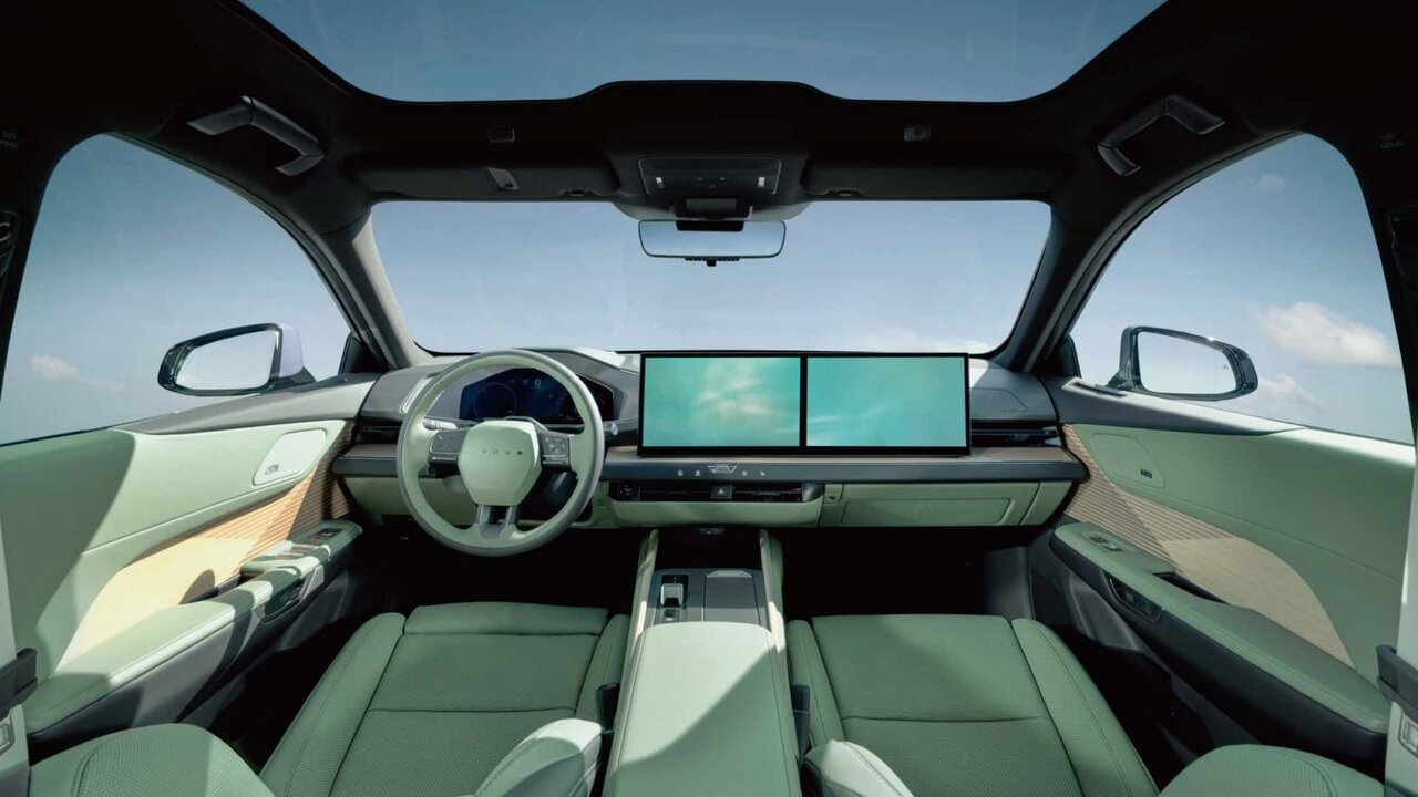 چهره متفاوت نسل جدید لکسوس مدل ES / عکس