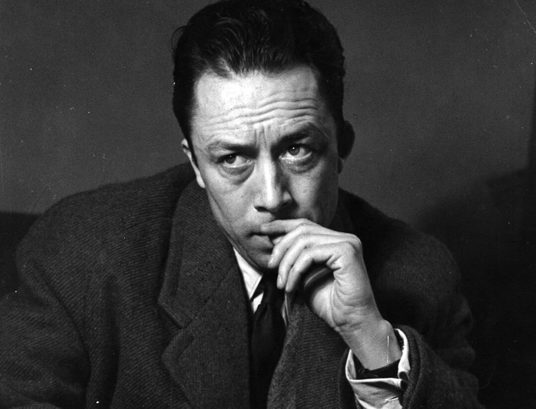 ژانپل سارتر طرفدار «نیستی »، آلبر کامو طرفدار «پوچی» ایده کدام یک جالبتر است؟