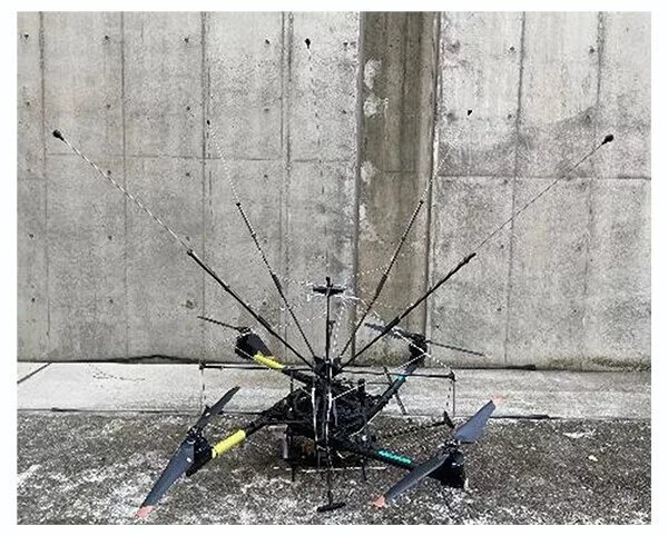 ژاپن و جادوی پهپادها: رعد و برق در قفس فناوری اسیر شد!