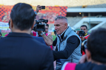 کارترون: پنالتی ما را نگرفتند؛ بازیکن پرسپولیس هم اخراج نشد