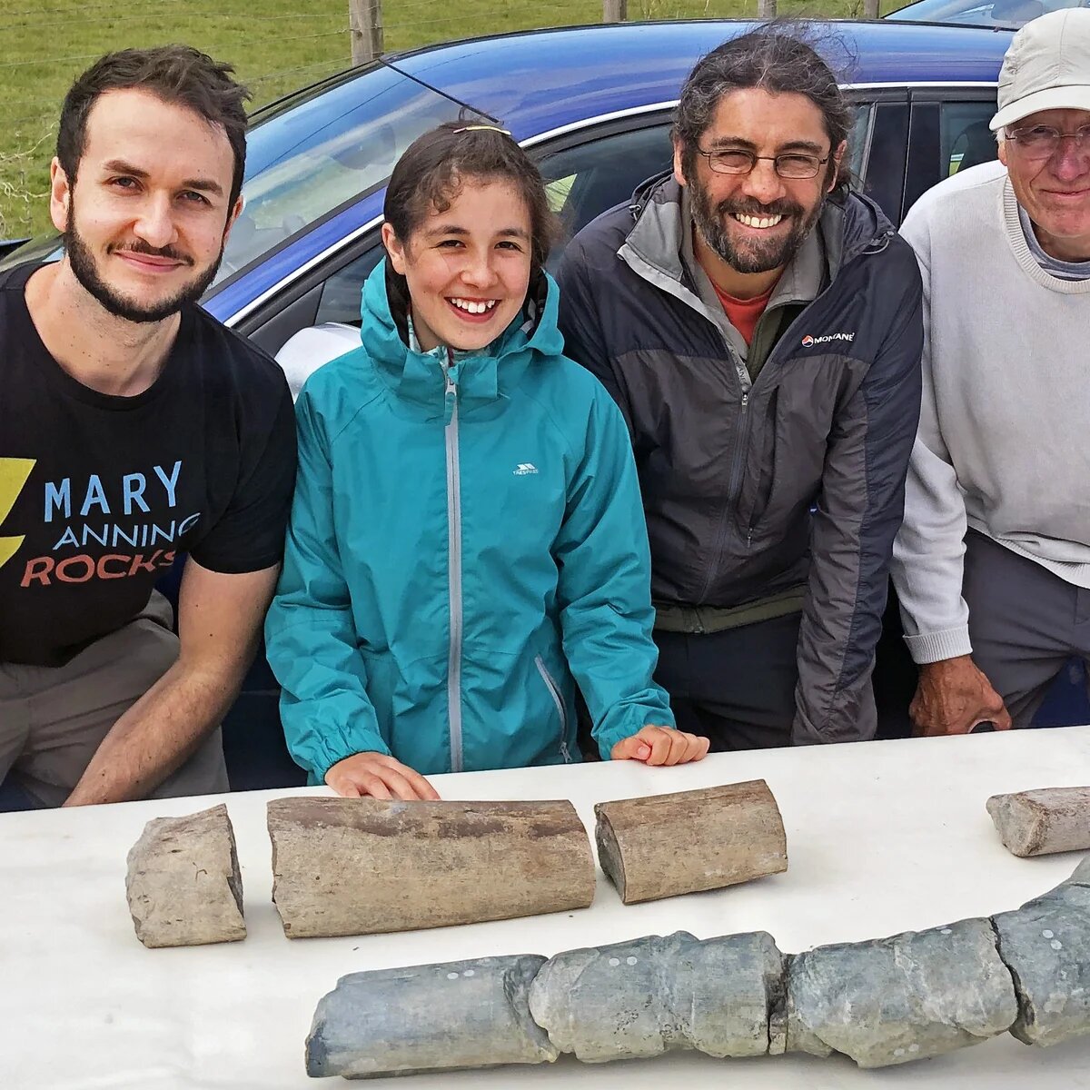 کشف بزرگ دختر بچه ۱۱ ساله در ساحل