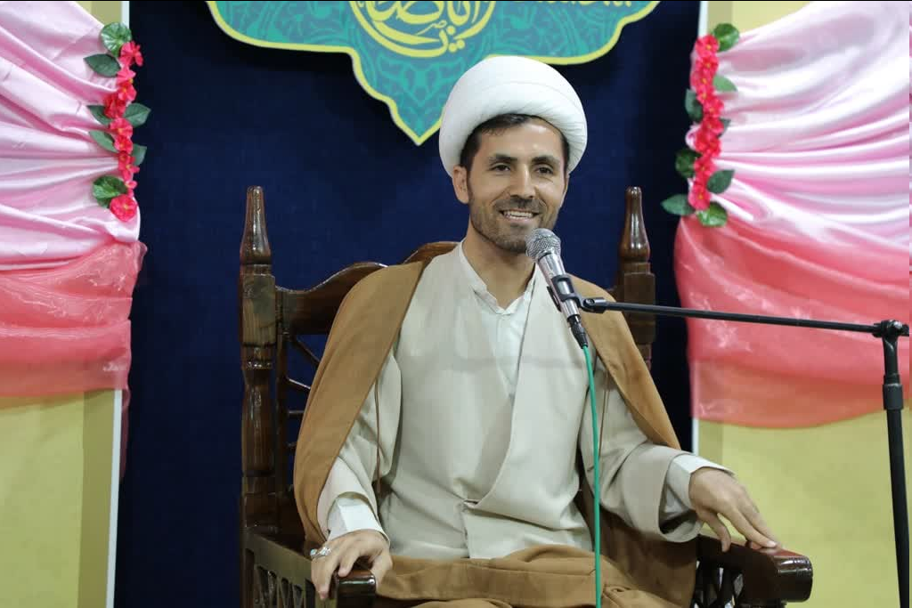 گرامیداشت دهه کرامت (گلبرگ آفرینش) در شهرکرد