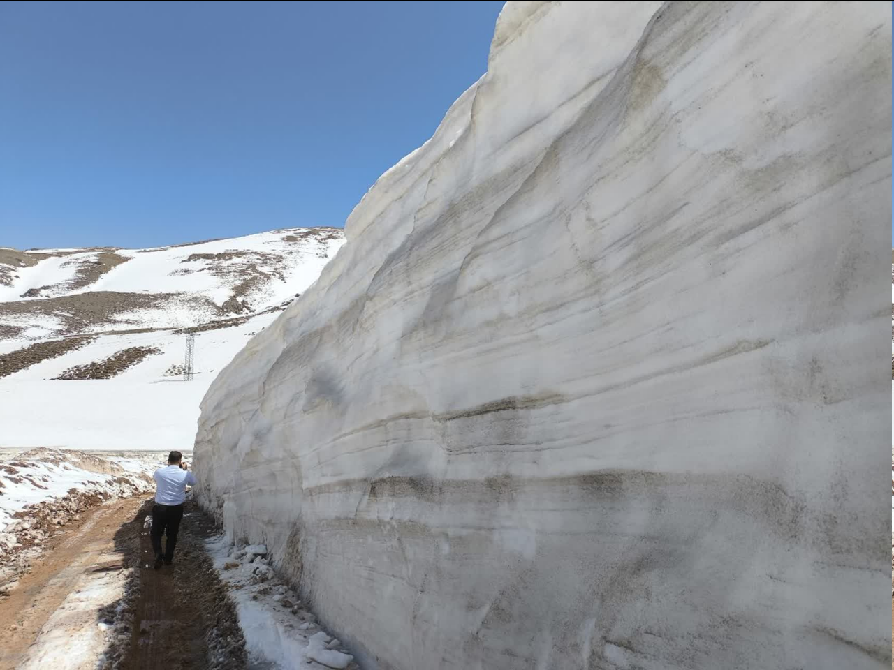 گردنه عسل‌کشان بازگشایی شد