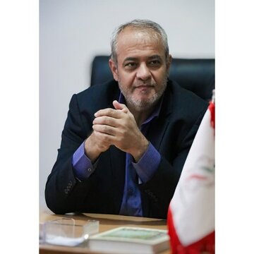 ۱۳ زمین چمن طبیعی فوتبال چهارمحال و بختیاری با کمبود آب مواجه شده است