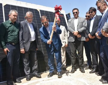 آغاز عملیات احداث نیروگاه خورشیدی ۵۰ مگاواتی در فیروزآباد