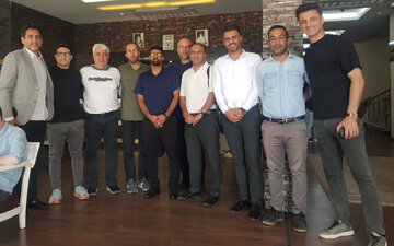 از هفت مربی برتر استان سمنان تجلیل شد