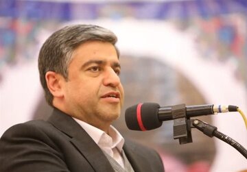 استاندار اردبیل: سوءاستفاده از کارت‌های بازرگانی به فساد منجر شده است