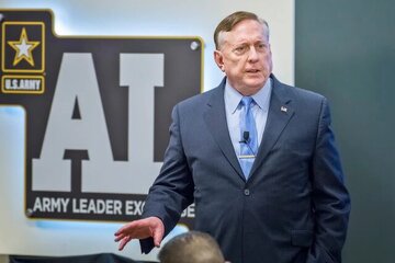 اظهارات مهم مقام سابق پنتاگون:ایران سلاح هستهای بسازد/حمله به ایران،مشابه جنگ دوم است/نتانیاهو حاضر است جامعه ایران را قتلعام و نابود کند