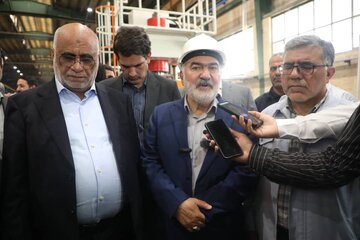 افتتاح کارخانه تولید رینگ خودرو در خرمشهر با حضور استاندار خوزستان و مسئولان استانی