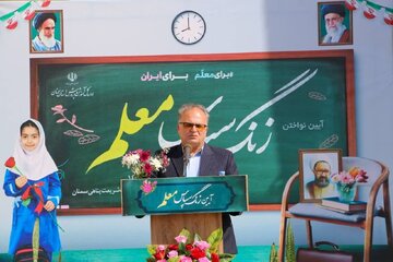 افتتاح ۵ فضای آموزشی جدید و نخستین مدرسه اوتیسم در سمنان