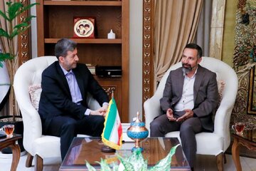 بررسی مشکلات حوزه کشاورزی  فعالان اقتصادی اصفهان در دیدار با استاندار