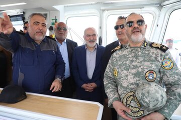 تقویت ناوگان دریایی کشور با الحاق ۱۳ فروند  انواع شناور جدید به سازمان بنادر