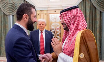 جایزه برای سر جولانی و جایزه به الشرع/ محبعلی: جولانی بزرگترین خدمت را به آمریکا و اسرائیل و جبهه عربی کرد