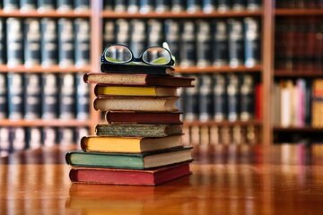 جشنواره نذر کتاب فارس از مرز ۵۱ هزار جلد گذشت؛ داریون امروز کتابخانه‌دار می شود