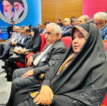 حضور رئیس اتاق بازرگانی اهواز در نخستین نشست منطقه‌ای دیپلماسی اقتصادی استانی در شیراز