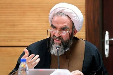 خطر بزرگ پیش روی روحانیت به روایت آیت الله غرویان/ طلبه‌های عادی با ماهی ۷ تا ۸ میلیون تومان زندگی می‌کنند