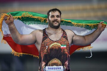 دبل طلایی ایران در کره؛ پرتاب زرین طیبی و پرش طلایی مبینی