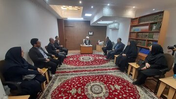 دیدار سرپرست بهزیستی سمنان با نماینده ولی فقیه استان