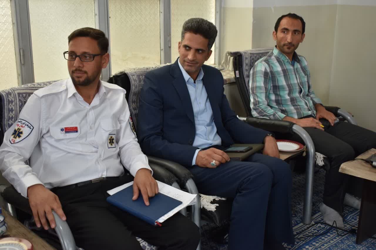 دیدار مدیران حوزه بهداشت و درمان شهرستان میبد با آیت‌الله اعرافی امام جمعه معزز شهرستان به مناسبت هفته سلامت