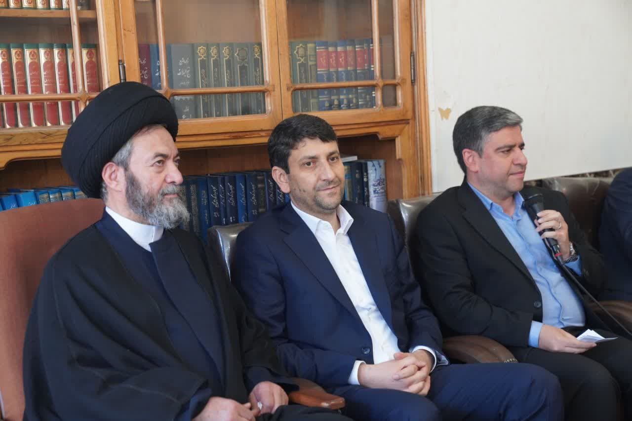 دیدار وزیر ارتباطات با آیت الله عاملی