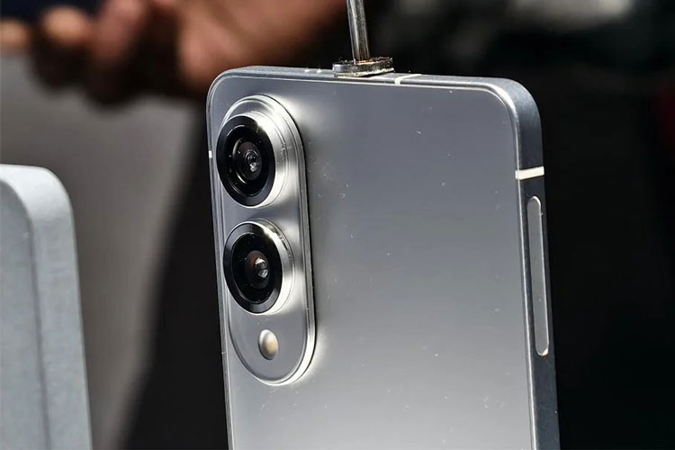 سامسونگ با S25 Edge باریکترین گوشی اپل را شکست داد!