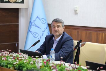 صدور بخشنامههای متناقض، مانع توسعه استان کرمان شده است