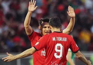 عکس| تبریک باشگاه گالاتاسرای ترکیه بابت قهرمانی تراکتور