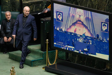 قالیباف اوج گرفت، پایداریچی ها منزوی تر شدند/ یک صندلی هیات رئیسه سهم «مستقلین» شد/ تعدادِ خالص تندروهای مجلس مشخص شد