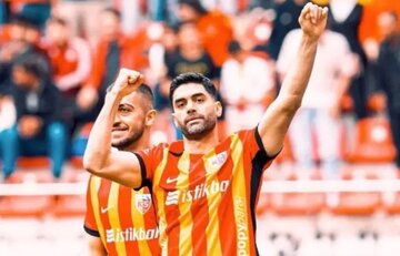 لژیونر استقلالی آماده بازگشت؛ توافق آبیها با ستاره سابق