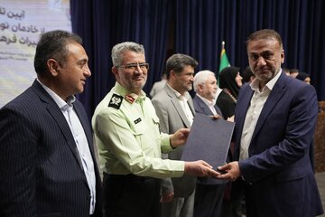 محمدجوروند به عنوان مدیرکل برتر نوروزگاه ۱۴۰۴ معرفی شد