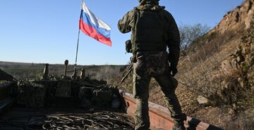 مذاکره مرحله به مرحله برای صلح اوکراین/ بهشتیپور: جنگ را با یک تماس یا توافق شفاهی نمیتوان پایان داد