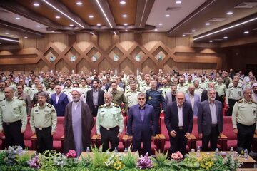 مراسم معارفه فرمانده جدید انتظامی سمنان برگزار شد