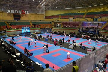 مسابقات کاراته قهرمانی کشور در اردبیل آغاز شد