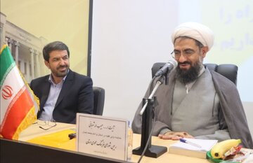 میانگین گفتگوی خانواده های همدان از میانگین کشوری پائین‌تر است