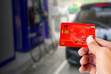 نحوه سوختگیری از این تاریخ تغییر میکند/ حذف کارت سوخت آغاز شد؟