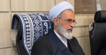 نقش جامعه بزرگ کارگری در بنیانگذاری و توسعه اقتصاد پویا و شکوفا / تجربه موفق شهرستان میبد در سهامداری کارگران