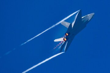 هوش مصنوعی فرمان جنگندههای چین را در دست گرفت!