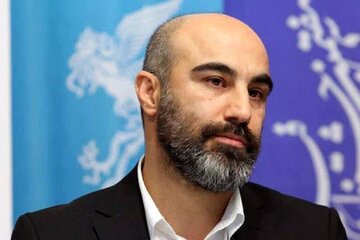 واکنش محسن تنابنده به خبر تغییر نام خلیج فارس/ به محل کشته شدن سربازهایتان نگاه کنید+ عکس