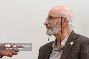 وزیر ارشاد فکری به حال جشنواره تئاتر آیینی و سنتی بکند!