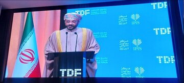 وزیر خارجه عمان: حل اختلافات از راه گفتوگو ممکن است/ آمریکا ممکن است در حال توسعه یک سیاست جدید باشد