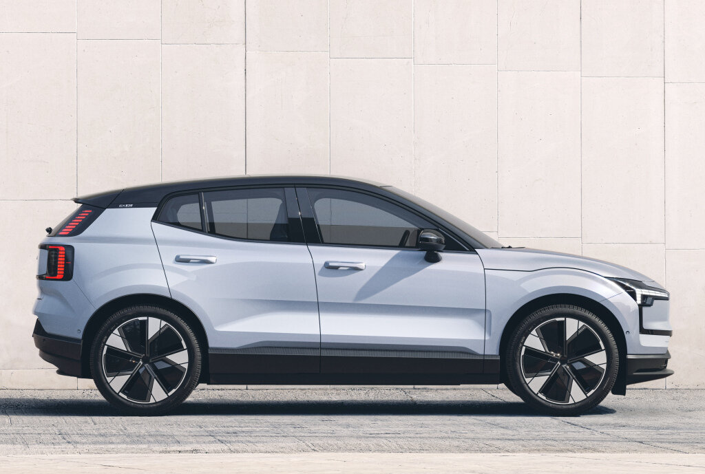 ولوو EX۳۰ به ایران رسید /عکس