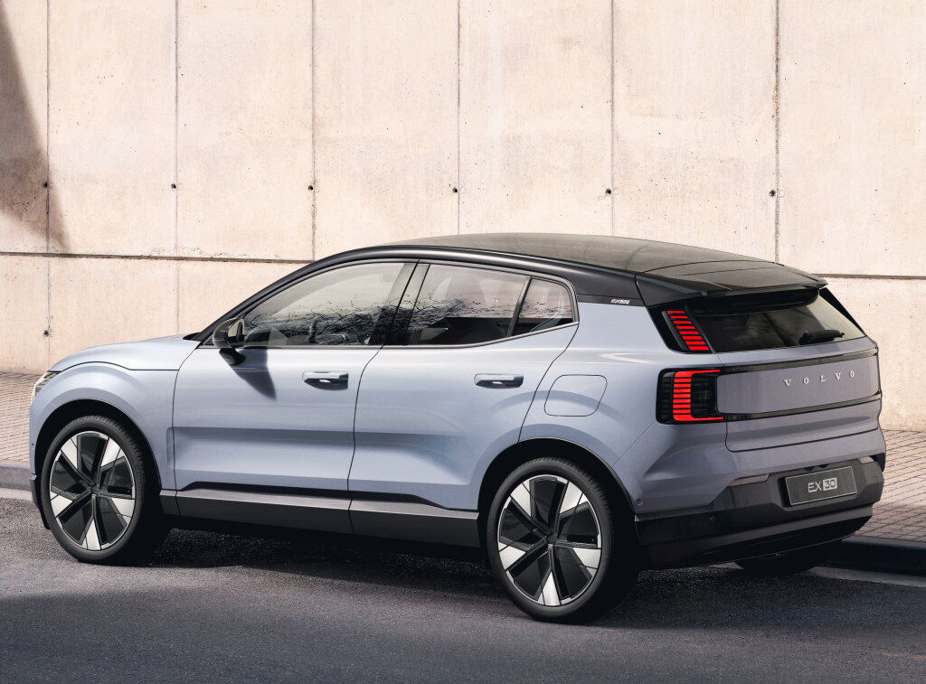 ولوو EX۳۰ به ایران رسید /عکس