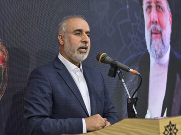 پایبندی ملت و مکتب شهدا دو عامل موفقیت نظام اسلامی است