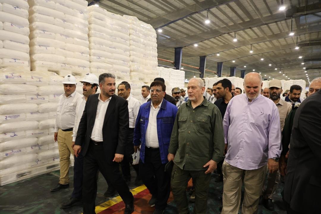 پتروشیمی مارون؛ سنگر جدید اقتصاد مقاومتی به فرماندهی جوانان متعهد | از خط مقدم جبهه تا خط تولید؛ خوزستان بار دیگر تاریخ می‌سازد