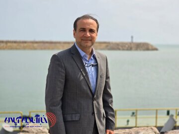 پروژه بندر گردشگری چمخاله تا پایان تابستان به بهره‌برداری می‌رسد