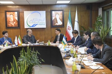 پیشنهاد تشکیل میزدائم همکاریهای صنعت پتروشیمی ایران و ازبکستان/ هلدینگ خلیجفارس، آماده تدوین نقشه راه همکاریهای دو کشور در زمینه پتروشیمی است