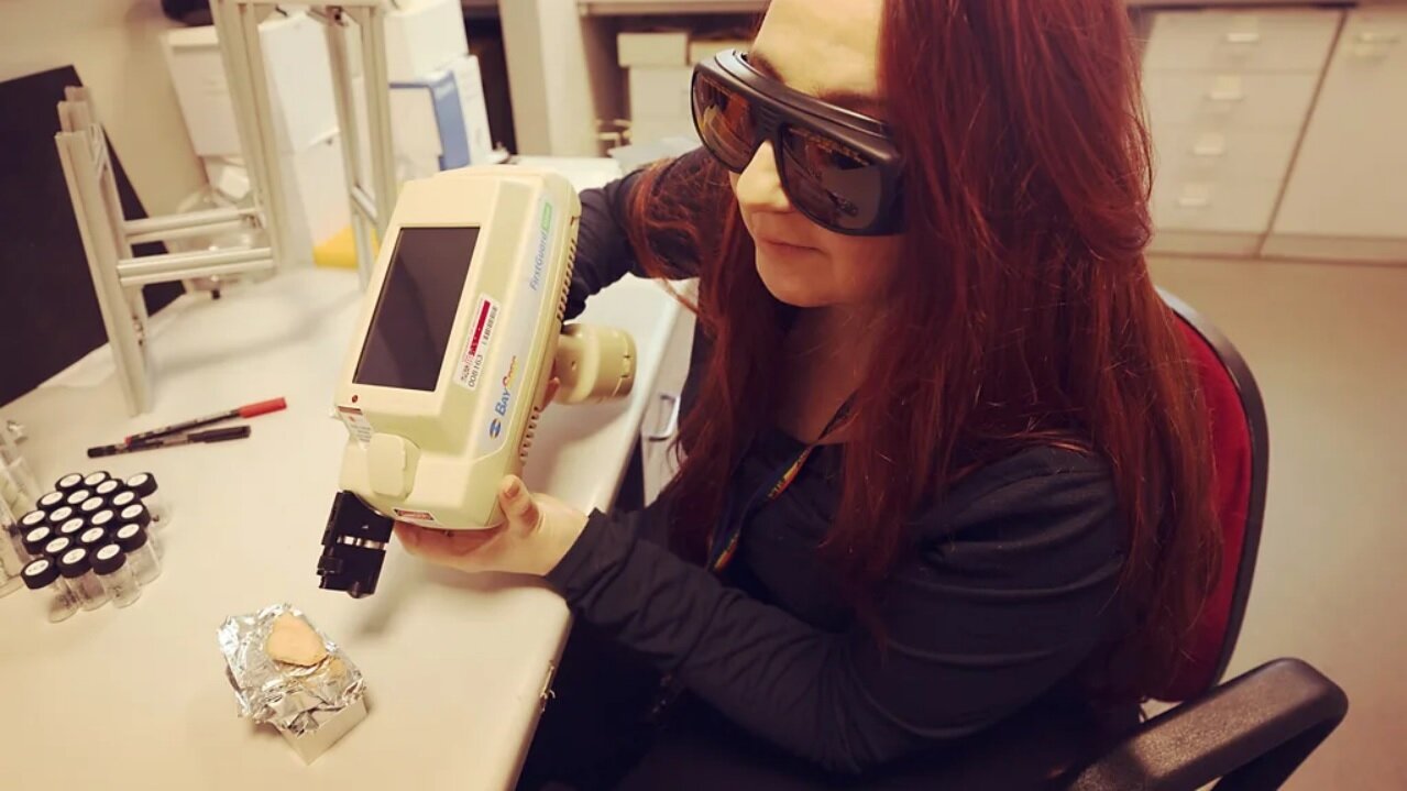 چرا فضا بوی باروت، تخم مرغ گندیده و گوشت سوخته میدهد؟