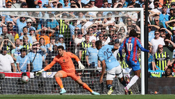 کابوس دست از سر گواردیولا بر نداشت!/پایان فصل بدون جام برای آقای نابغه