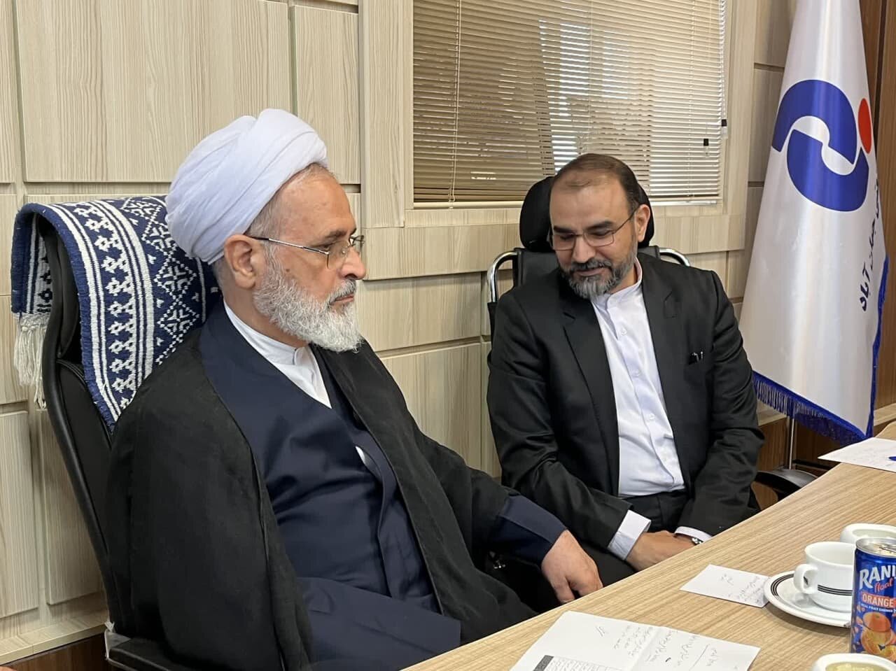 بازدید آیت الله اعرافی از شهرک صنعتی برتر ایران بازدید آیت الله اعرافی از شهرک صنعتی برتر ایران